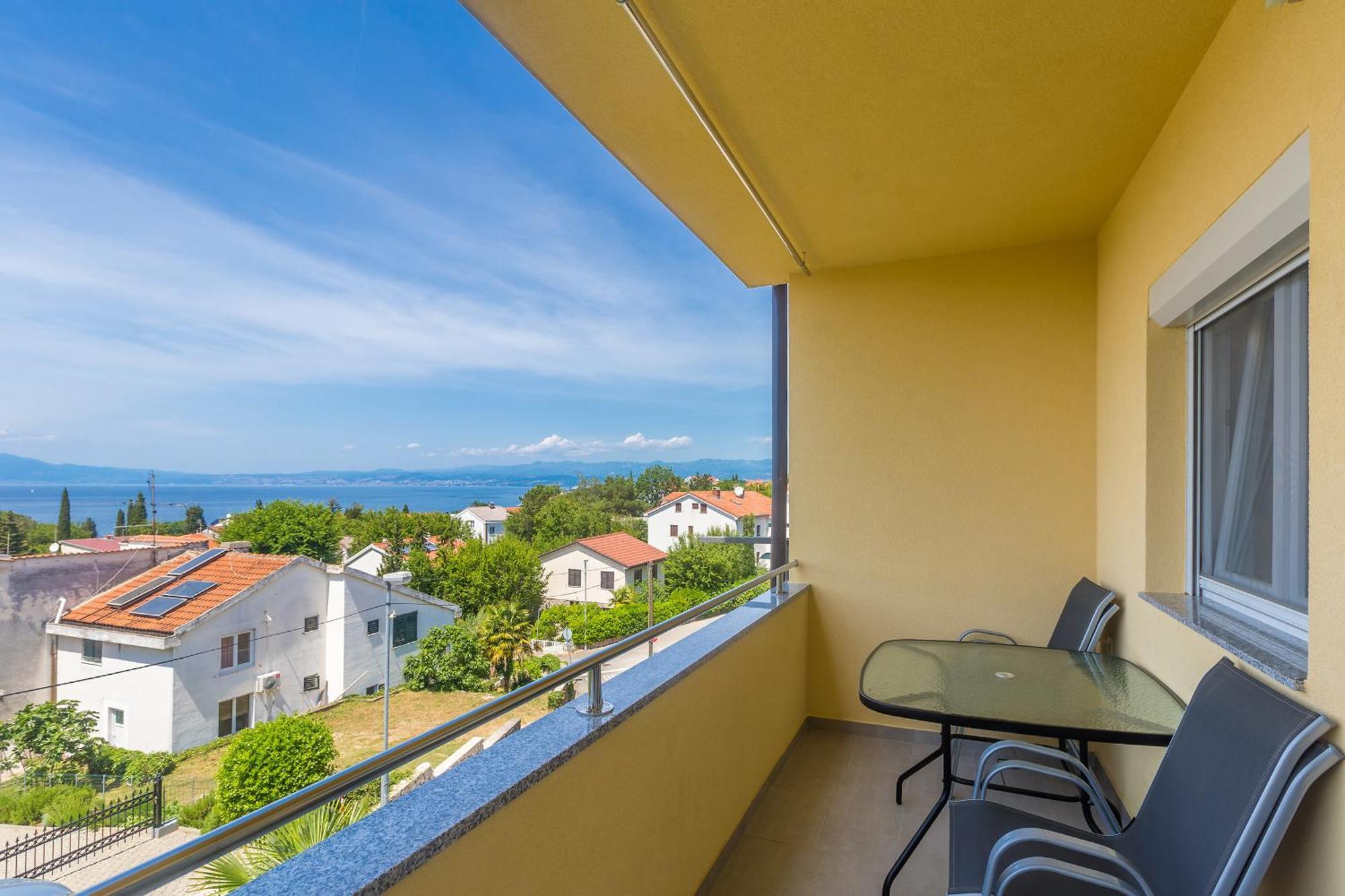 Apartmani Tena Njivice Exterior foto